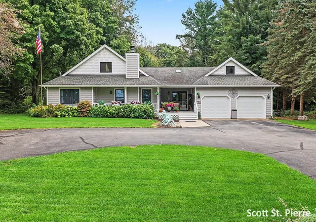 Photo 1 of Single family home for sale at 6635 S Shore Dr, Whitehall, MI 49461 | MLS# 71026047340 | Listing updated on 2026-09-10