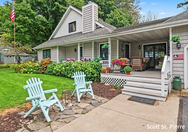 Photo 2 of Single family home for sale at 6635 S Shore Dr, Whitehall, MI 49461 | MLS# 71026047340 | Listing updated on 2026-09-10