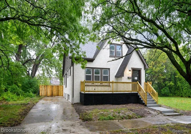 Photo 2 of Single family home for sale at 12621 Evanston St, Detroit, MI 48213 | MLS# 20261071645 | Listing updated on 2026-09-15
