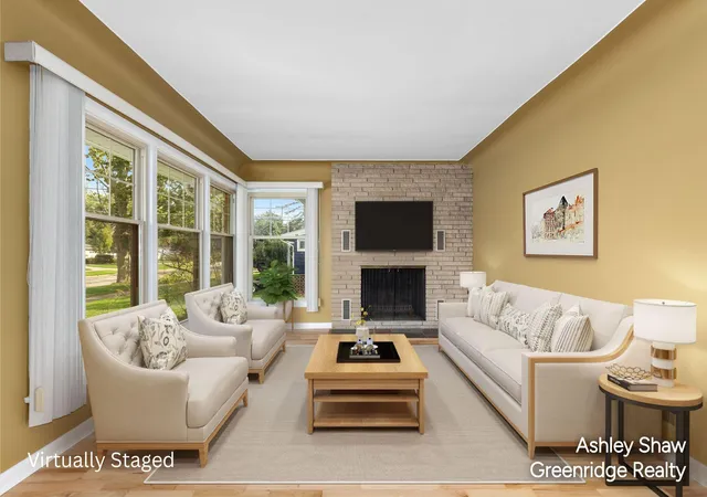 Photo 2 of Single family home for sale at 750 Pine Ave, Holland, MI 49423 | MLS# 71026047347 | Listing updated on 2026-10-19