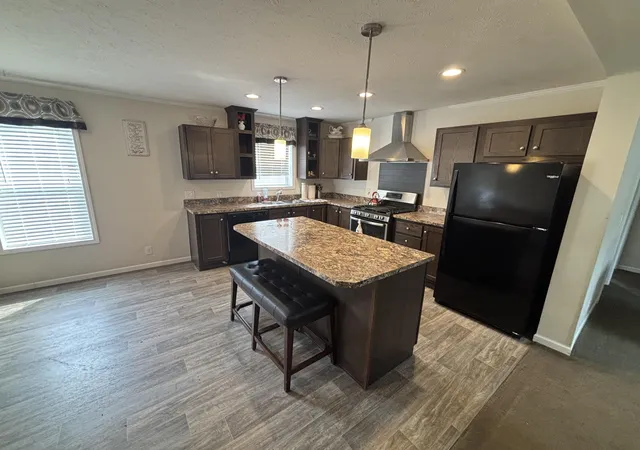 Photo 3 of Single family home for sale at 3835 Kingsridge St, Jackson, MI 49201 | MLS# 71026047348 | Listing updated on 2026-09-08