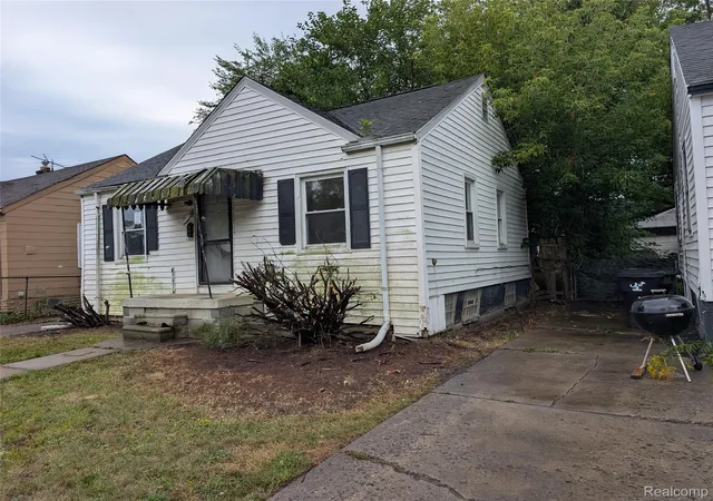 Photo 2 of Single family home for sale at 20030 Mccormick St, Detroit, MI 48224 | MLS# 20261071654 | Listing updated on 2026-09-07