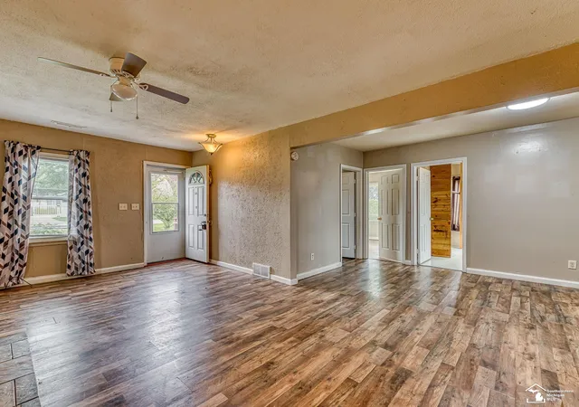 Photo 4 of Single family home for sale at 3326 10th Street, Monroe, MI 48162 | MLS# 57050220956 | Listing updated on 2026-09-17
