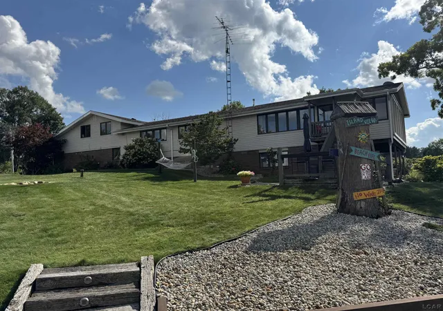 Photo 3 of Single family home for sale at 11262 Sauk Ln, Jerome, MI 49249 | MLS# 56050220961 | Listing updated on 2026-09-07