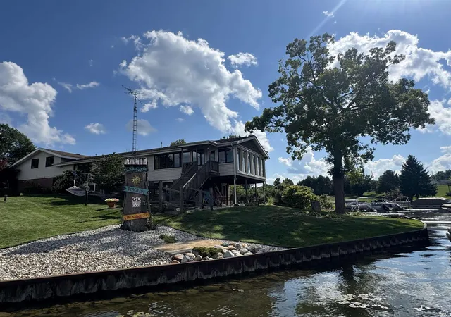 Photo 4 of Single family home for sale at 11262 Sauk Ln, Jerome, MI 49249 | MLS# 56050220961 | Listing updated on 2026-09-07