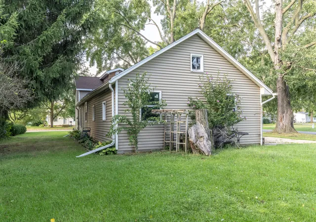 Photo 3 of Single family home for sale at 188 Cutter Ave, Coldwater, MI 49036 | MLS# 62026047368 | Listing updated on 2026-09-06