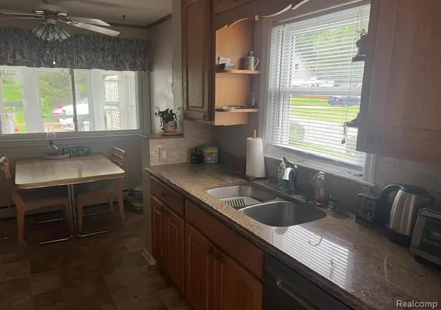 Photo 3 of Single family home for sale at 819 W Shiawassee Ave, Fenton, MI 48430 | MLS# 20261071667 | Listing updated on 2026-09-13