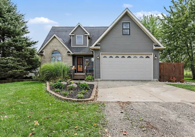 Photo 1 of Single family home for sale at 7776 Mclean Dr, Imlay City, MI 48444 | MLS# 20261071689 | Listing updated on 2026-09-12