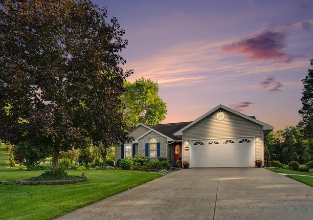 Photo 1 of Single family home for sale at 163 Blackhawk Rd, Coldwater, MI 49036 | MLS# 62026047378 | Listing updated on 2026-09-09