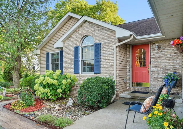 Photo 2 of Single family home for sale at 163 Blackhawk Rd, Coldwater, MI 49036 | MLS# 62026047378 | Listing updated on 2026-09-09
