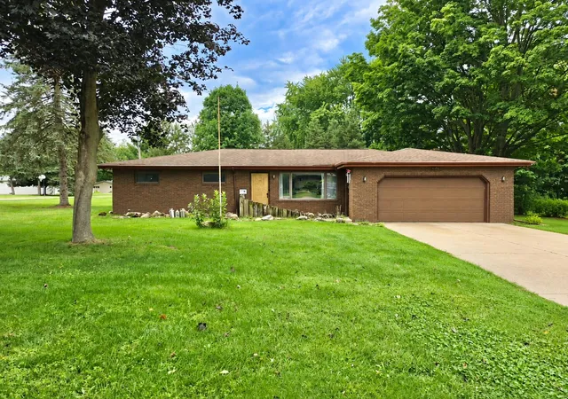 Single family home for sale at 4850 Shore Dr, Coloma, MI 49038 | MLS# 69026047380