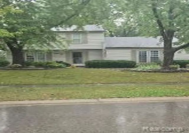 Photo 1 of Sale Pending at 24528 Christina Ln, Novi, MI 48375 | MLS# 20261071698 | Listing updated on 2026-09-12