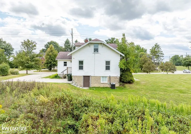 Photo 1 of Single family home for sale at 42040 Ryan Rd, Sterling Heights, MI 48314 | MLS# 58050220972 | Listing updated on 2026-09-18