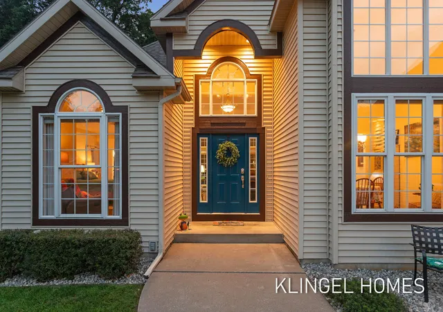 Photo 2 of Single family home for sale at 3651 Windemere Ct, Norton Shores, MI 49441 | MLS# 71026047383 | Listing updated on 2026-09-09