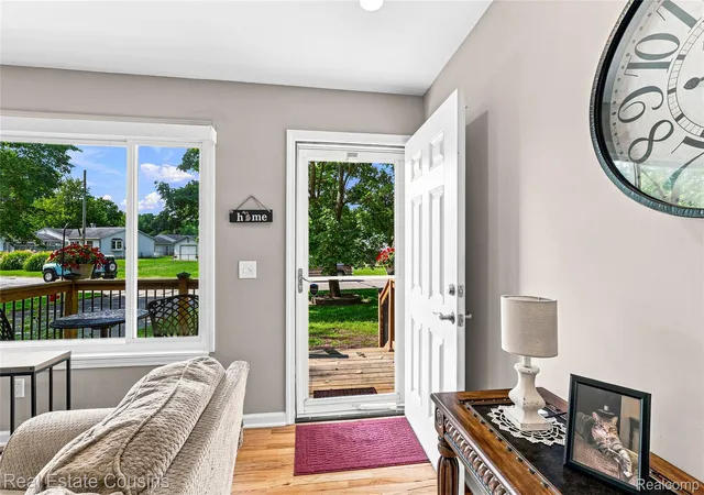 Photo 3 of Single family home for sale at 303 Park Ln, Linden, MI 48451 | MLS# 20261071705 | Listing updated on 2026-09-15