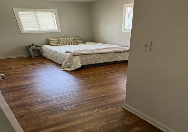 Photo 4 of Multi family home for sale at 1022 Avondale Cir, Kalamazoo, MI 49048 | MLS# 66026047387 | Listing updated on 2026-09-05