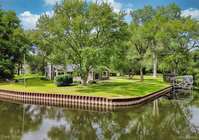 Single family home for sale at 9045 Commerce Rd, Commerce Township, MI 48382 | MLS# 20261071710