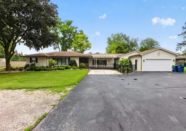 Single family home for sale at 3850 Midland Rd, Saginaw, MI 48603 | MLS# 61050220975