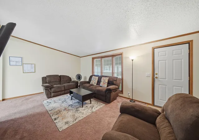 Photo 3 of Single family home for sale at 1559 Briarwood Dr, Adrian, MI 49221 | MLS# 81026047398 | Listing updated on 2026-09-09