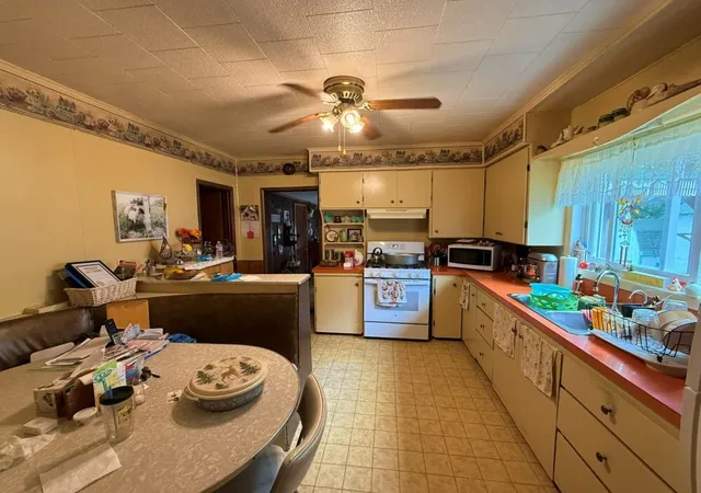Photo 4 of Single family home for sale at 230 W Church St, Remus, MI 49340 | MLS# 72026047399 | Listing updated on 2026-09-09