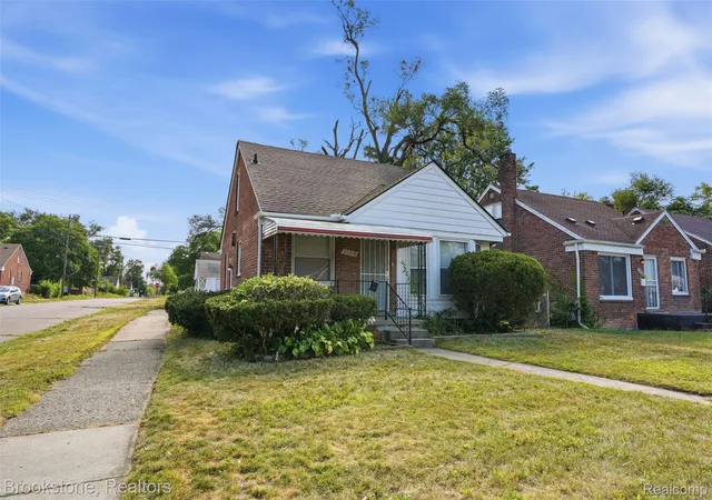 Photo 1 of Sale Pending at 20314 Gilchrist St, Detroit, MI 48235 | MLS# 20261071723 | Listing updated on 2026-09-21