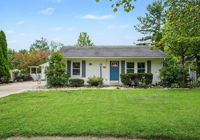 Photo 1 of Sale Pending at 2423 Eastfield Dr, Niles, MI 49120 | MLS# 69026047408 | Listing updated on 2026-09-25