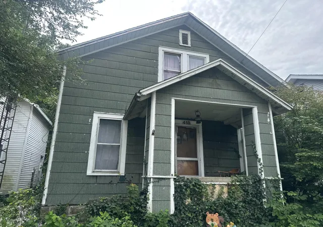 Photo 1 of Single family home for sale at 418 W Main St, Niles, MI 49120 | MLS# 69026047409 | Listing updated on 2026-09-18