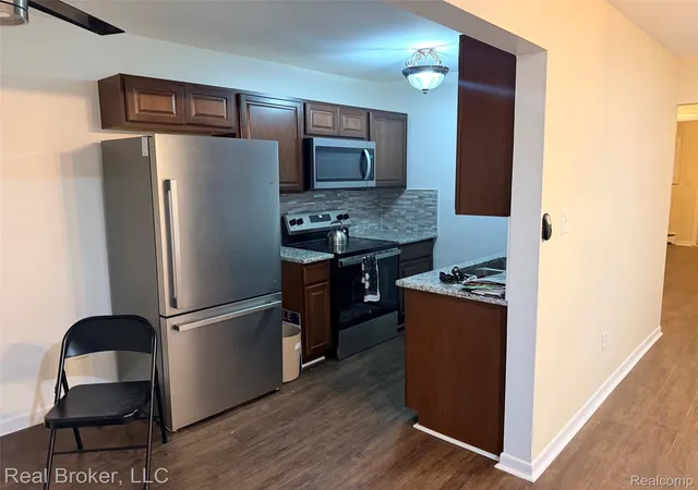 Photo 4 of Condo for sale at 22444 Kelly Rd #11, Eastpointe, MI 48021 | MLS# 20261071744 | Listing updated on 2026-09-07