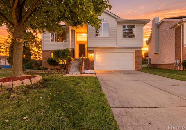 Single family home for sale at 3201 Lynhurst Ct, Rochester, MI 48306 | MLS# 20261071746