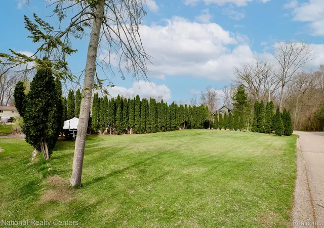 Photo 3 of Land for sale at 4442 Borland St, West Bloomfield, MI 48323 | MLS# 20261071748 | Listing updated on 2026-09-08