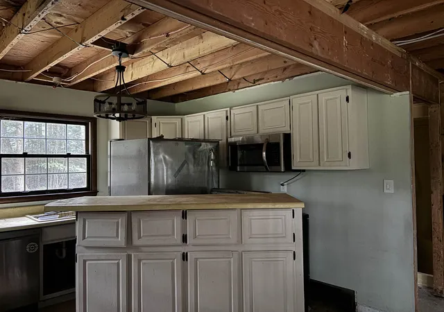 Photo 4 of Single family home for sale at 821 N Huron, East Tawas, MI 48730 | MLS# 77080073296 | Listing updated on 2026-09-11
