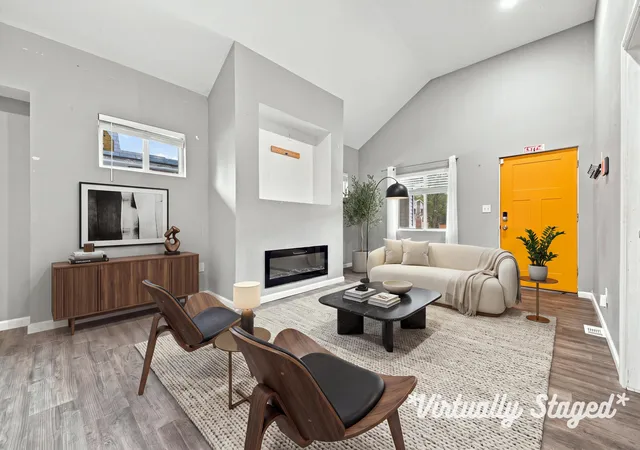 Photo 3 of Single family home for sale at 39 Cedarhurst Pl, Highland Park, MI 48203 | MLS# 81026047431 | Listing updated on 2026-09-10
