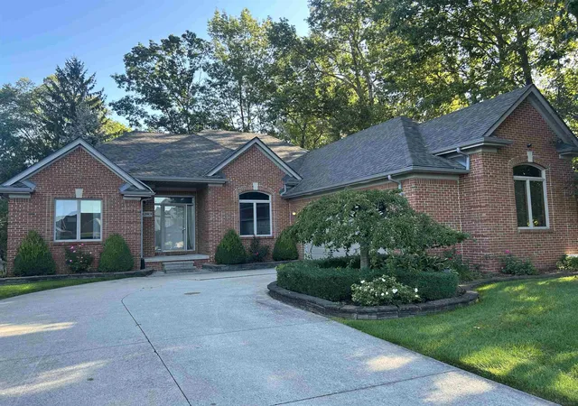 Photo 1 of Single family home for sale at 34283 Aspen Park Dr, Chesterfield, MI 48047 | MLS# 58050221002 | Listing updated on 2026-09-06