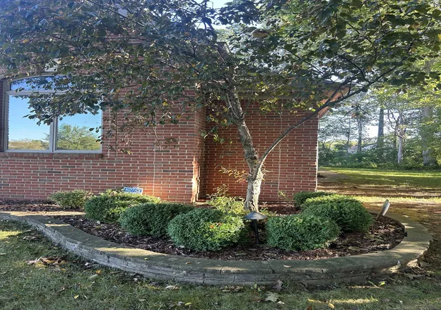 Photo 2 of Single family home for sale at 34283 Aspen Park Dr, Chesterfield, MI 48047 | MLS# 58050221002 | Listing updated on 2026-09-06