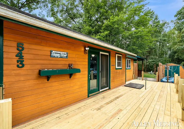 Photo 3 of Single family home for sale at 543 Pettibone Dr, Bitely, MI 49309 | MLS# 65026047438 | Listing updated on 2026-09-14