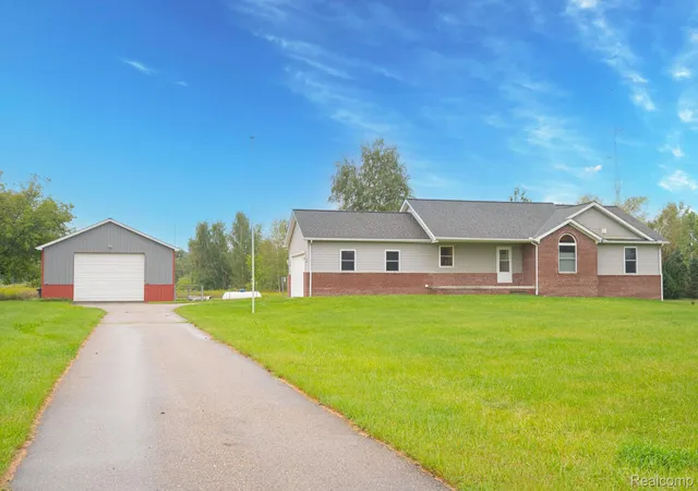 Photo 1 of Sale Pending at 4612 Curtis Rd, Attica, MI 48412 | MLS# 20261071791 | Listing updated on 2026-09-21