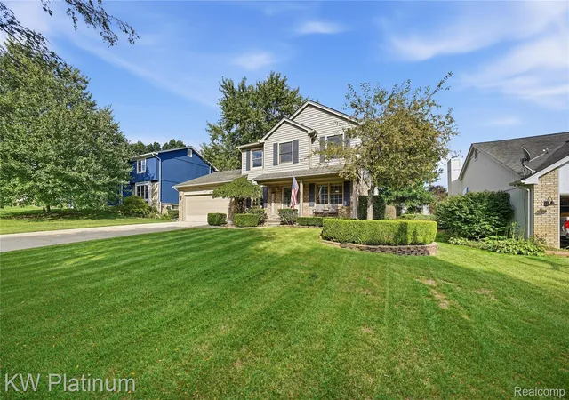 Photo 1 of Sale Pending at 1726 Weyhill Dr, Wixom, MI 48393 | MLS# 20261071793 | Listing updated on 2026-09-10