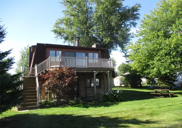 Photo 2 of Single family home for sale at 30471 Manse St, Harrison Township, MI 48045 | MLS# 20261071795 | Listing updated on 2026-10-11