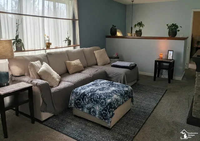 Photo 4 of Single family home for sale at 10315 Secor Rd, Temperance, MI 48182 | MLS# 57050221004 | Listing updated on 2026-09-13