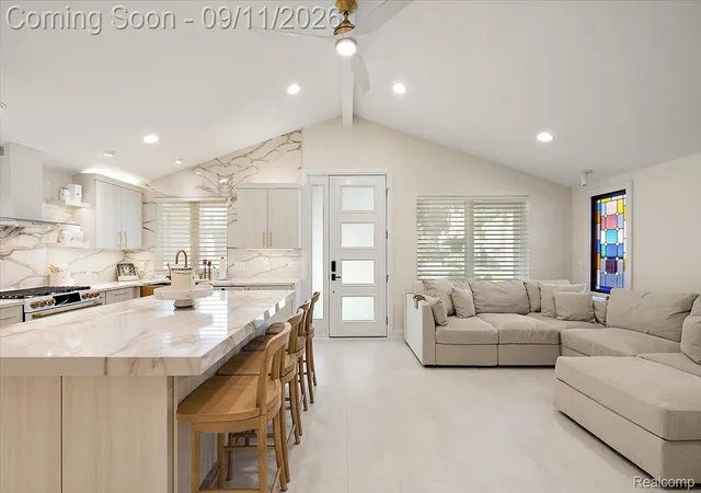 Photo 3 of Single family home for sale at 523 Renshaw St, Rochester, MI 48307 | MLS# 20261071805 | Listing updated on 2026-09-11
