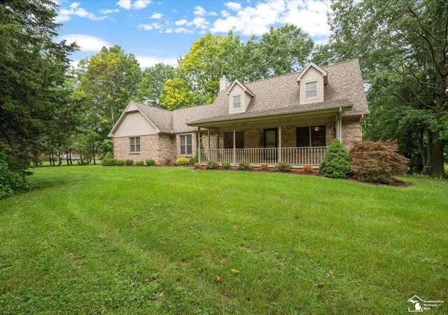 Photo 3 of Single family home for sale at 17500 Ida W Rd, Petersburg, MI 49270 | MLS# 57050221008 | Listing updated on 2026-09-12