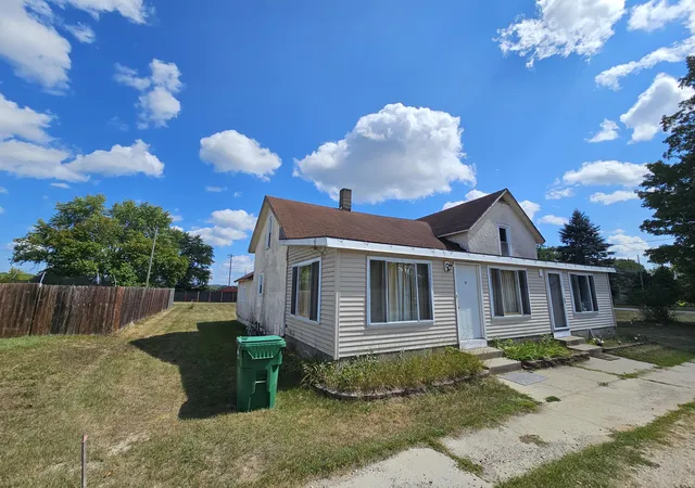 Photo 2 of Multi family home for sale at 402 N Main St, Hersey, MI 49639 | MLS# 65026047447 | Listing updated on 2026-09-07
