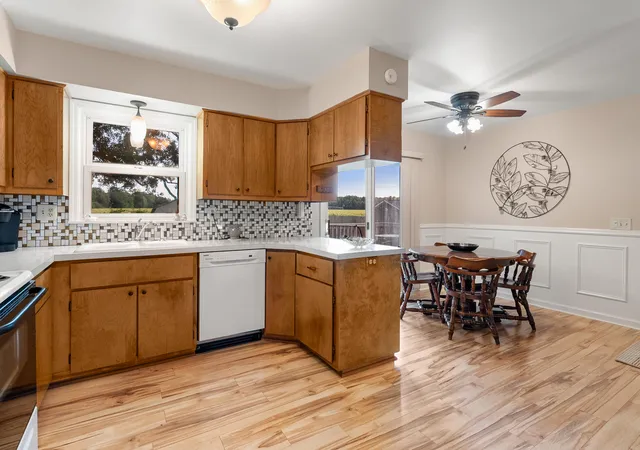 Photo 4 of Single family home for sale at 10541 S Sprinkle Rd, Vicksburg, MI 49097 | MLS# 66026047448 | Listing updated on 2026-09-12
