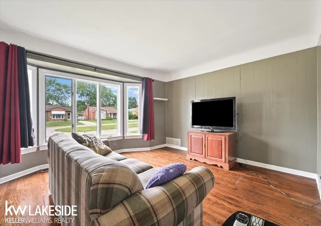 Photo 4 of Single family home for sale at 29605 Marquette St, Garden City, MI 48135 | MLS# 58050221011 | Listing updated on 2026-09-08