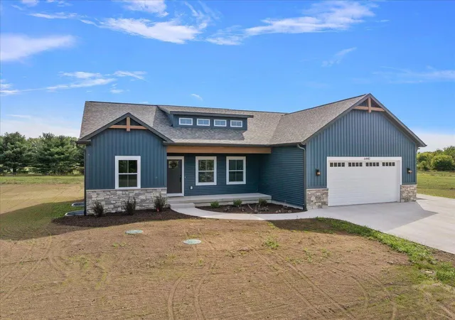 Photo 3 of Single family home for sale at 6440 17 Mile Rd NE, Cedar Springs, MI 49319 | MLS# 65026047451 | Listing updated on 2026-09-14