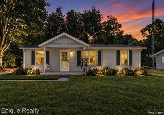 Photo 3 of Single family home for sale at 3501 Idle Hour Ct, Burtchville, MI 48059 | MLS# 20261071814 | Listing updated on 2026-10-21