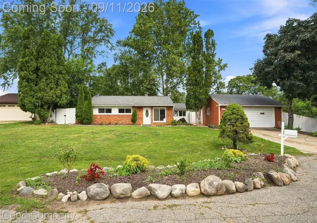 Single family home for sale at 5800 Cambrook Ln, Waterford, MI 48329 | MLS# 20261071825