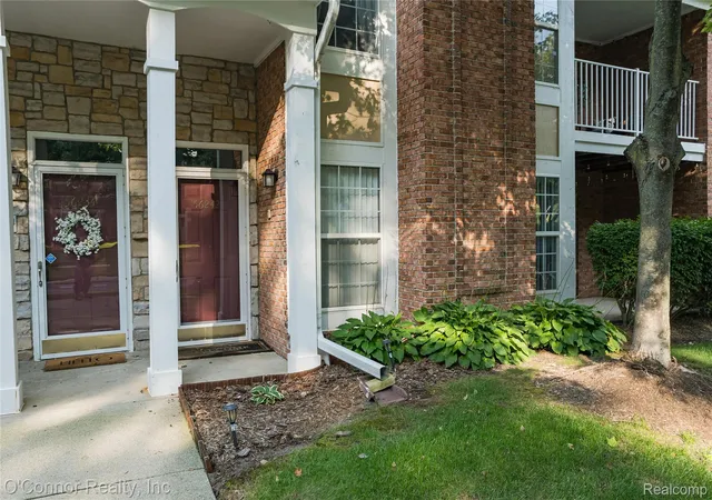 Photo 3 of Condo for sale at 56242 Troon N, Shelby Township, MI 48316 | MLS# 20261071833 | Listing updated on 2026-09-15