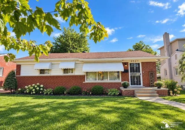 Photo 1 of Single family home for sale at 8521 Pardee St, Taylor, MI 48180 | MLS# 57050221021 | Listing updated on 2026-09-11