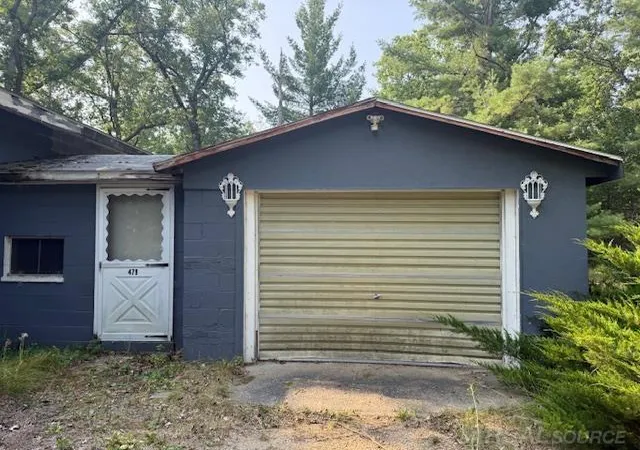 Photo 3 of Single family home for sale at 1804 Coolidge Dr, Bitely, MI 49309 | MLS# 58050221025 | Listing updated on 2026-09-09